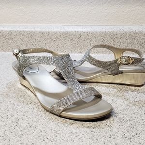 Bandalino wedge sandals